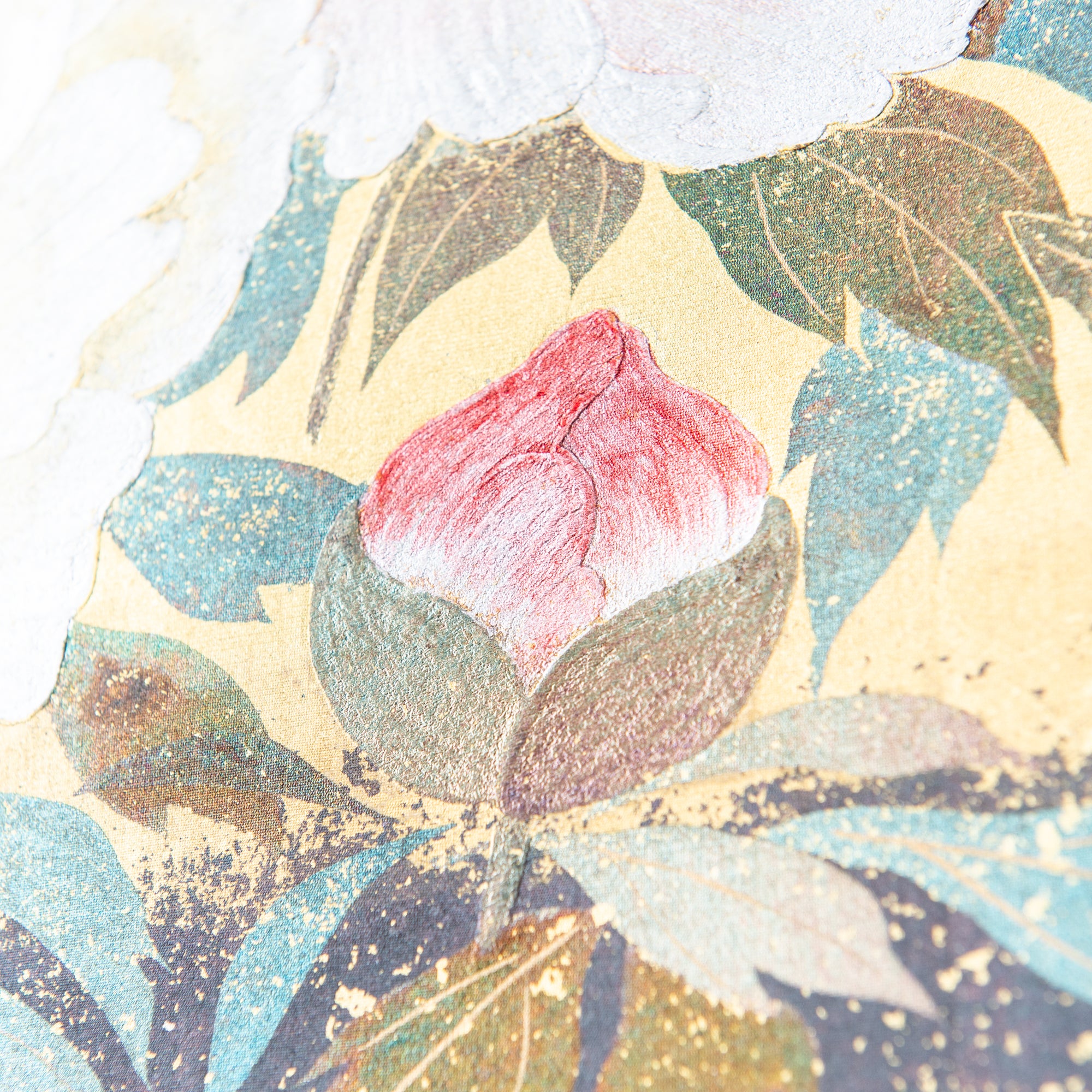 Gold Leaf Craft: Auspicious Peony / Kakejiku Hanging Scroll