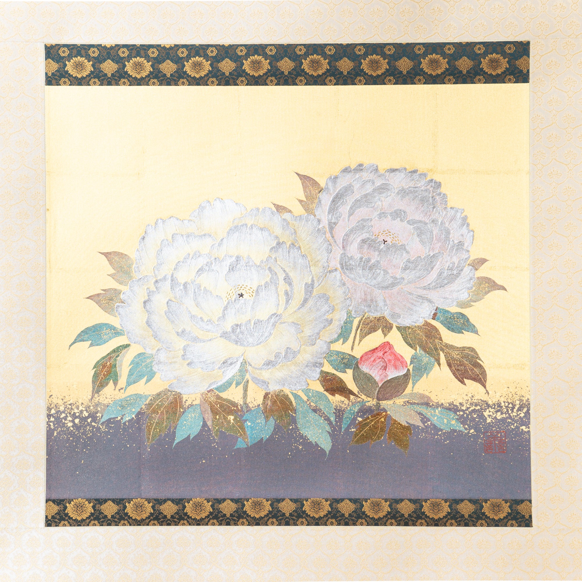 Gold Leaf Craft: Auspicious Peony / Kakejiku Hanging Scroll