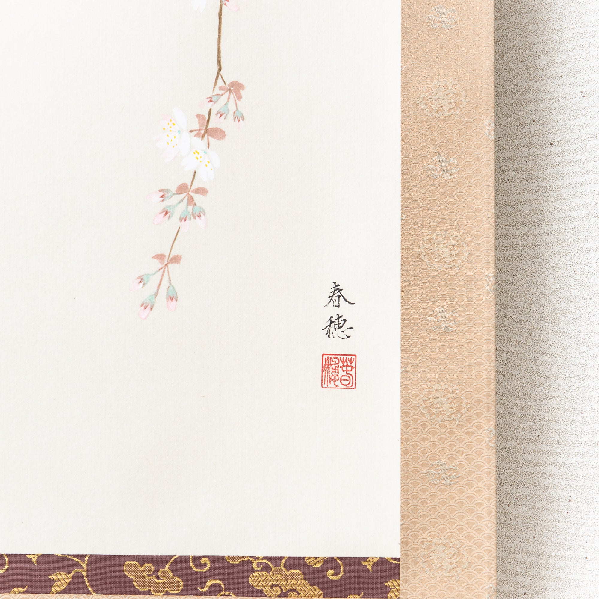 Cherry Blossoms at Mount Fuji / Kakejiku Hanging Scroll