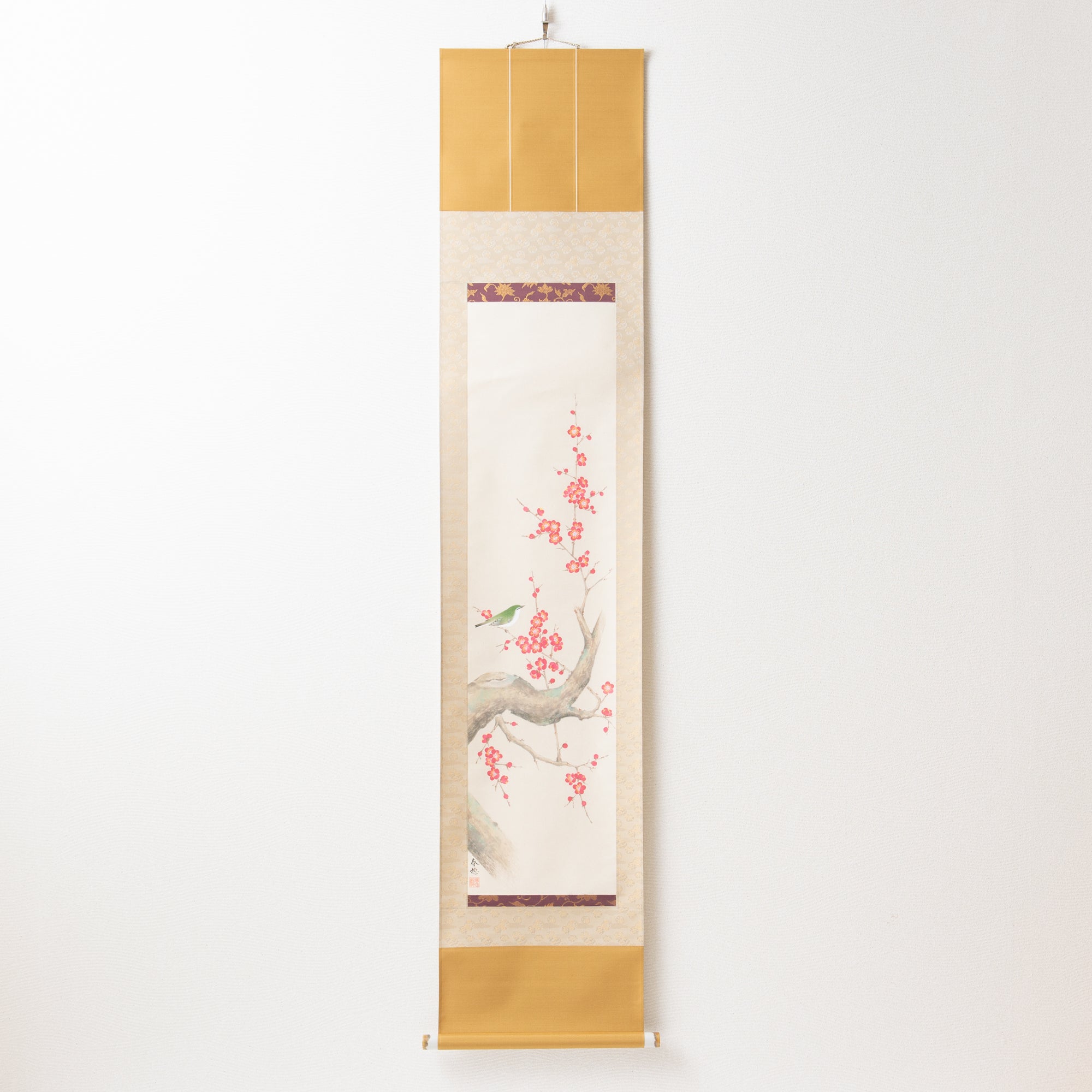 Red Plum Blossoms with Warbler / Kakejiku Hanging Scroll