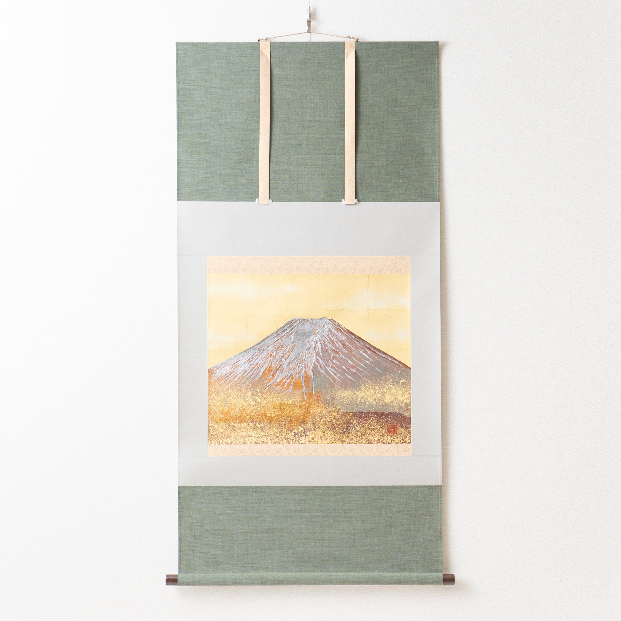 Gold Leaf Craft:Auspicious Mount Fuji / Kakejiku Hanging Scroll