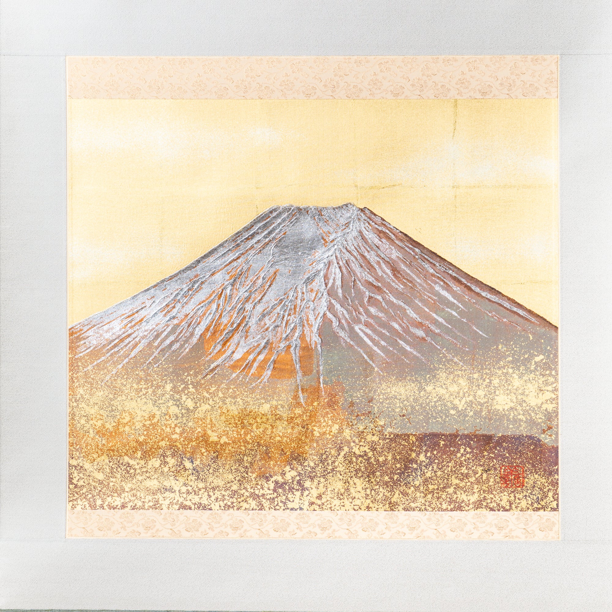 Gold Leaf Craft:Auspicious Mount Fuji / Kakejiku Hanging Scroll